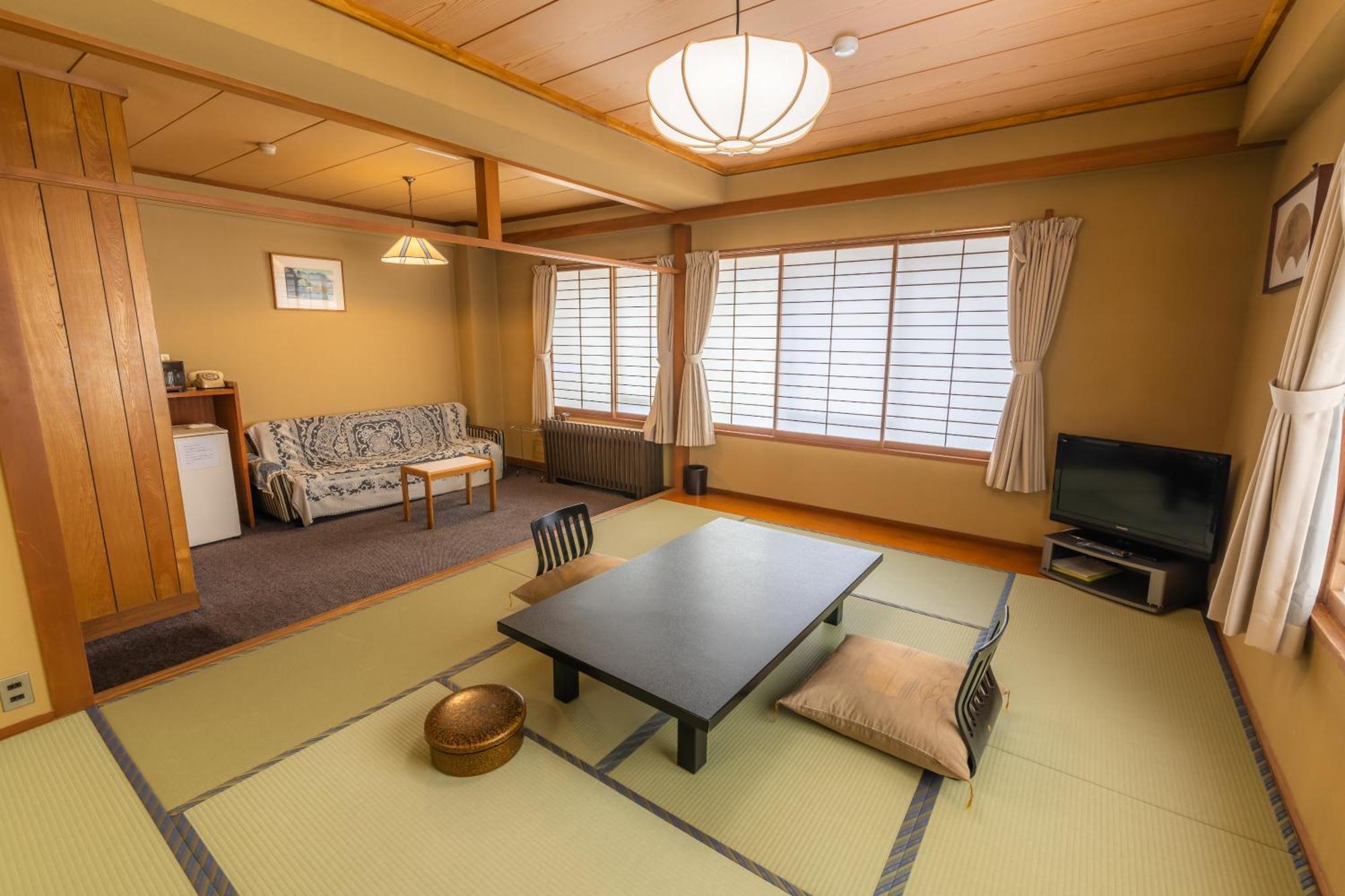 Yumotoya Hotel Matsumoto Buitenkant foto