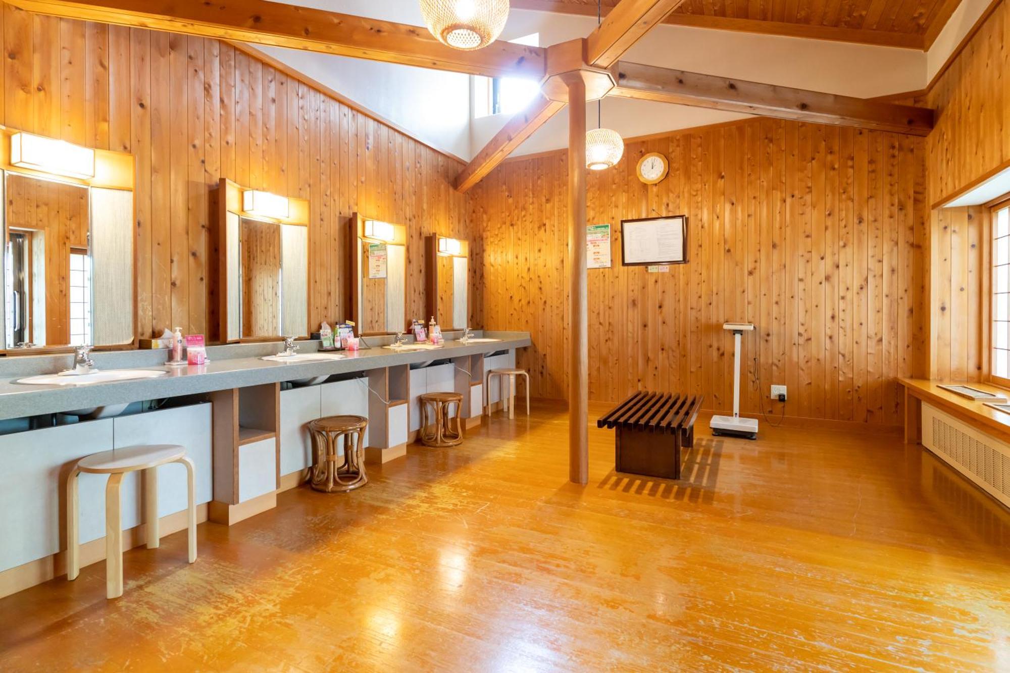 Yumotoya Hotel Matsumoto Buitenkant foto